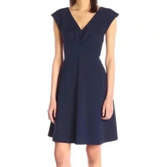 Betsey Johnson | Timeless Classic Navy Criss Cross Open Back Dress Size 2 XS - Picture 1 of 4